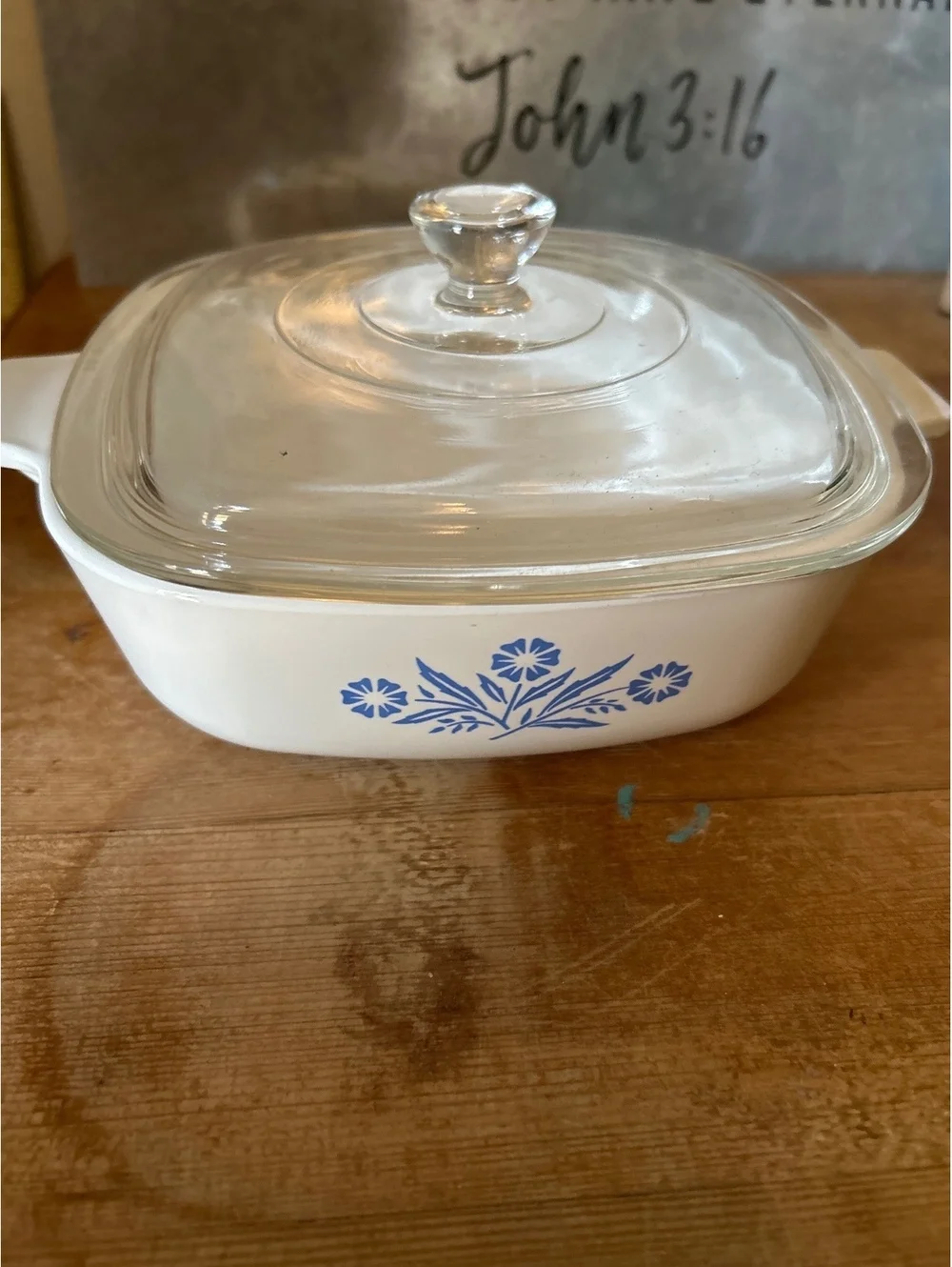 Vintage Corning Ware Blue Cornflower Casserole Dish with Glass Lid